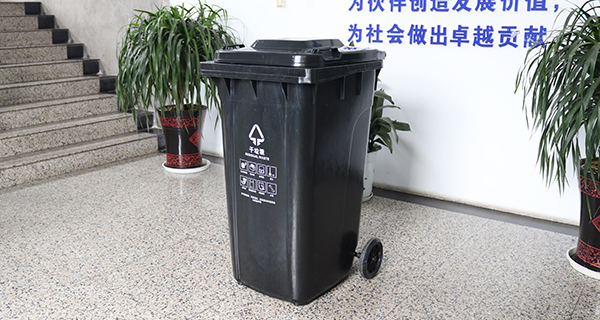 全面推進(jìn)城市垃圾分類，一種黑色垃圾桶能放什么？